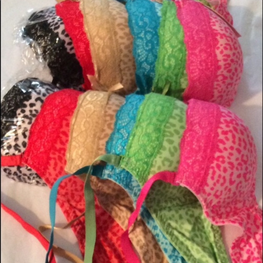 Mystery Box 4 Bra’s NWT - Picture 10 of 15